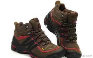 沃能運(yùn)動(dòng)鞋 2012秋冬戶外爆款，保暖防滑越野登山鞋全解析